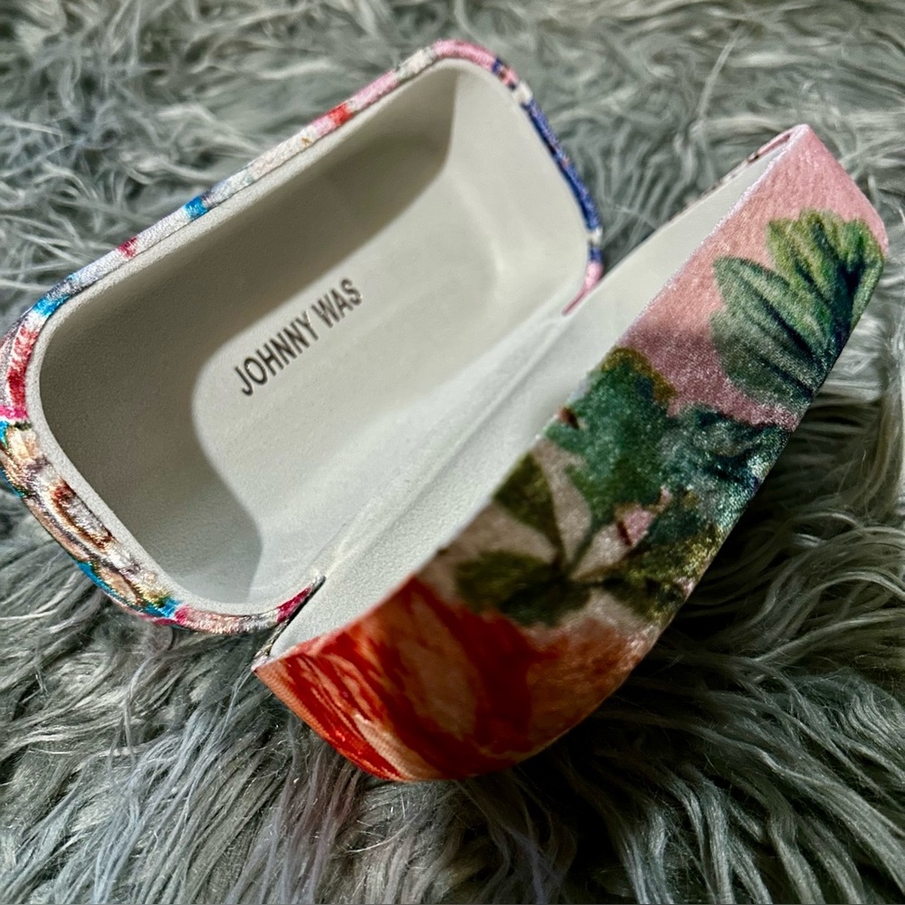 JOHNNY WAS Boho Floral Soft Velvet Sunglasses Case Whimsical AvantGarde HTF Rare - Picture 2 of 15